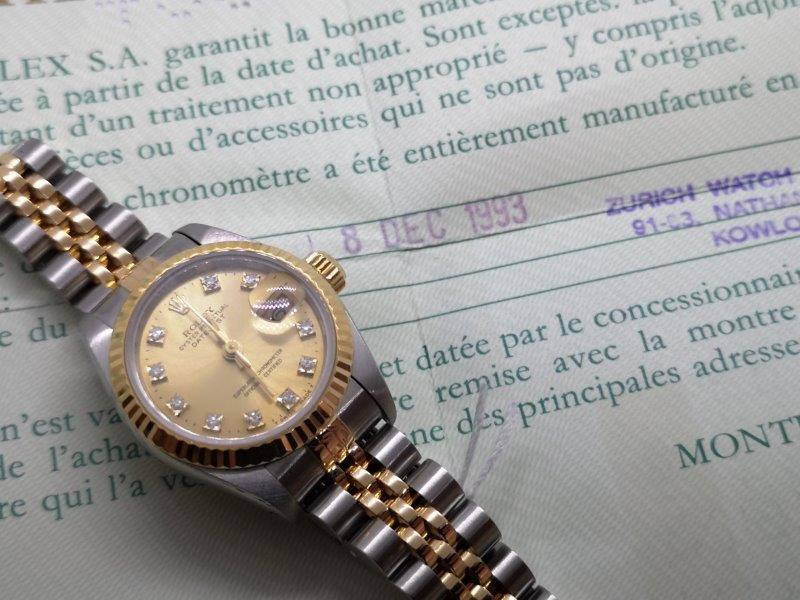 Rolex DateJust with original diamond dot dial side