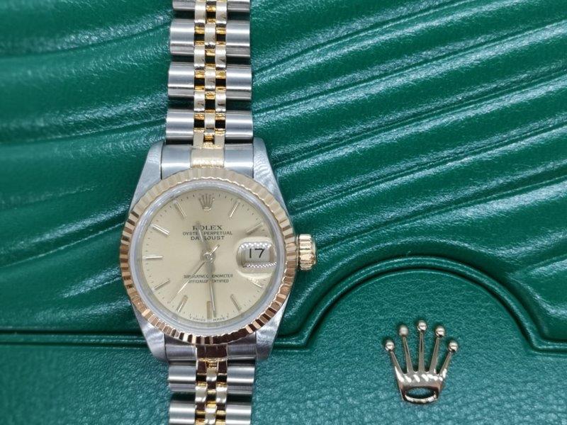 A Rolex that firmly shows class side
