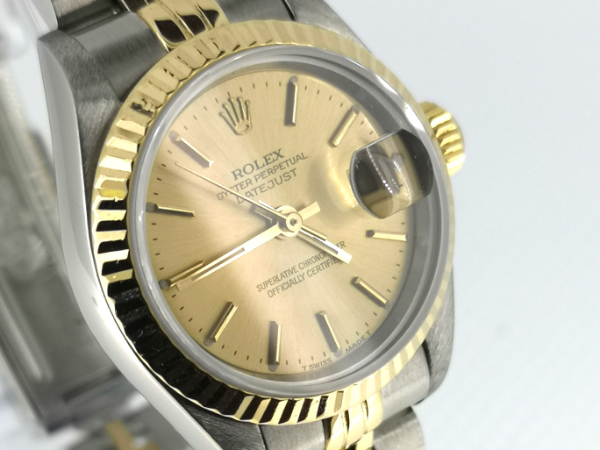 Classic Champagne dial DateJust  front
