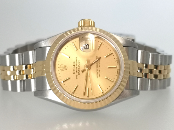 Classic Champagne dial DateJust  crown