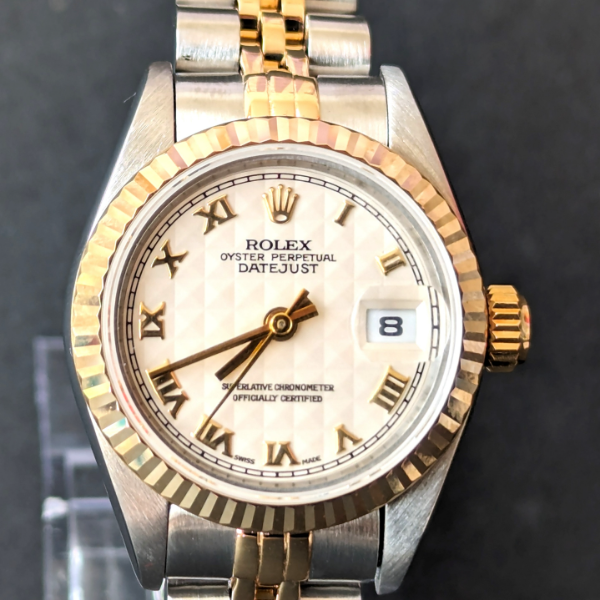Ivory Dial DateJust 26mm side
