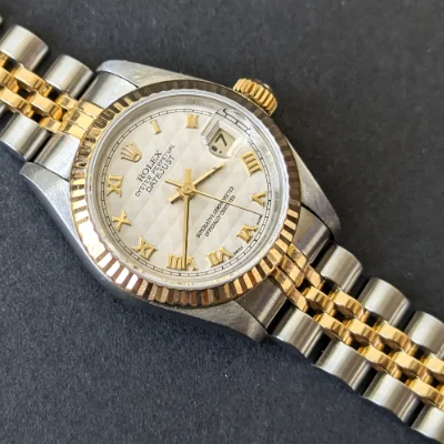Pyramid dial 26mm DateJust front