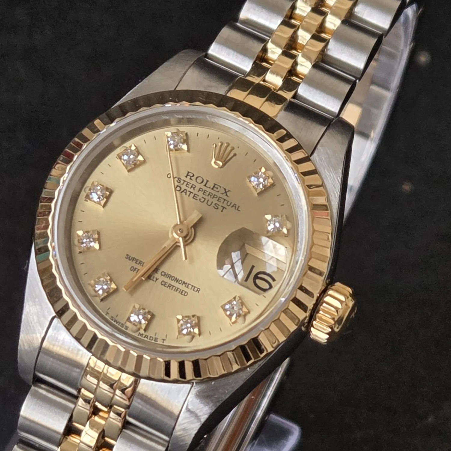 Vintage Rolex DateJust 26mm with Diamonds crown