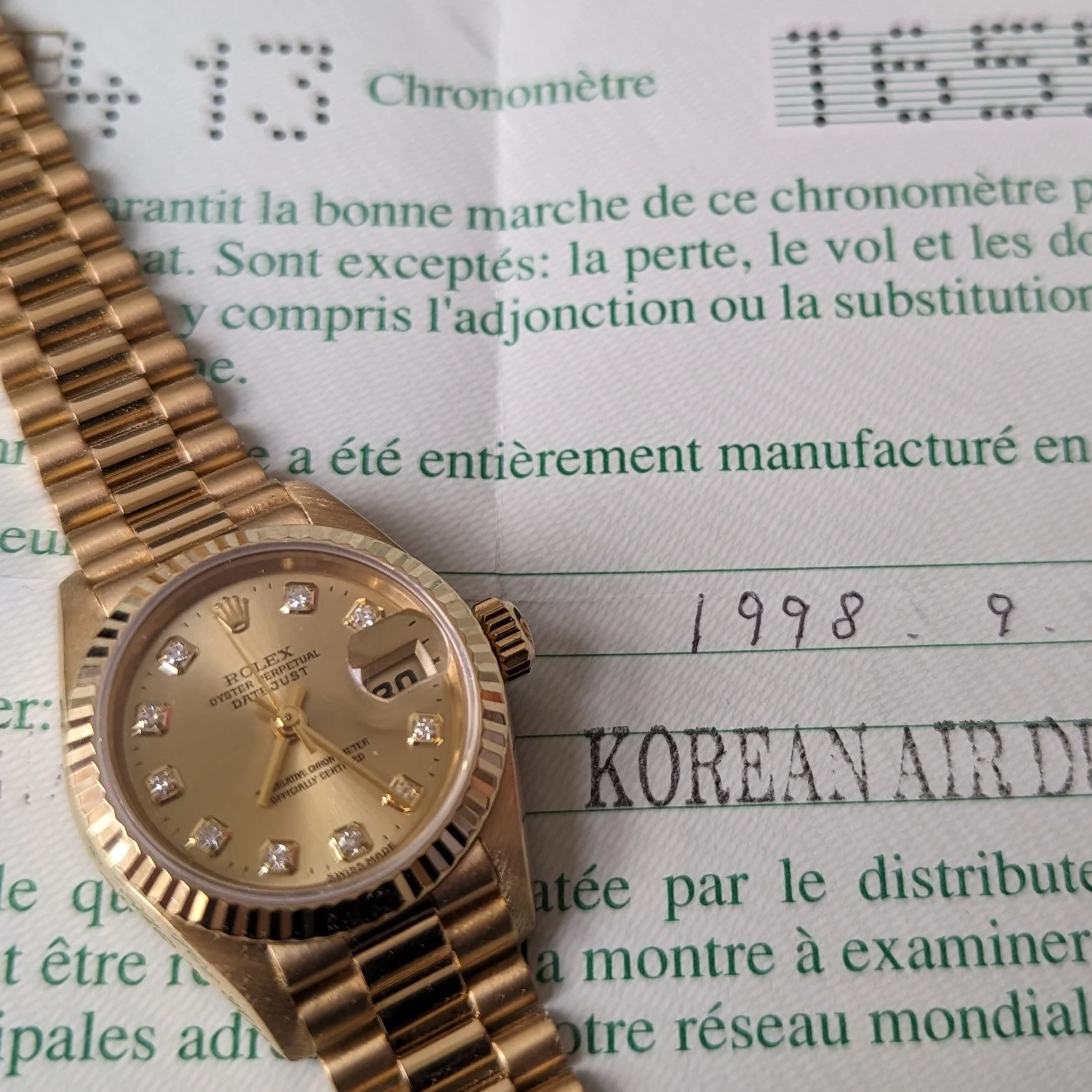 Diamond dial gold ladys DateJust bracelet