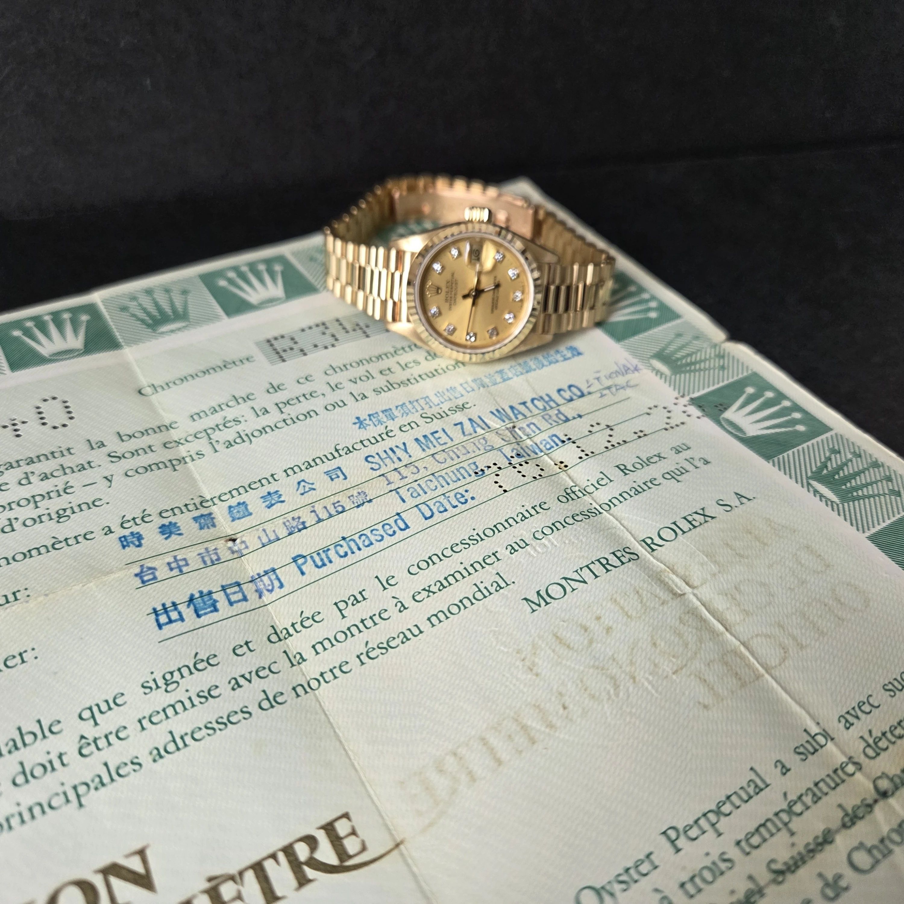 Vintage Gold Ladys Rolex side