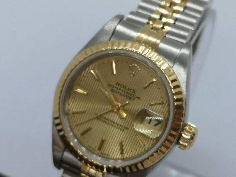 Classic Rolex Champagne, Gold combination on a Jubilee front
