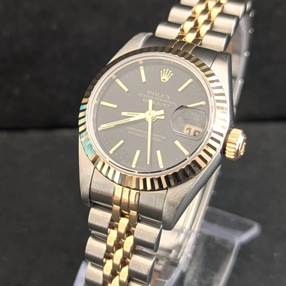 Black Dial 26mm Datejust crown