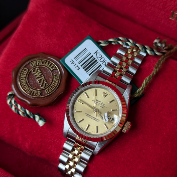 Champagne dial datejust 26mm clasp