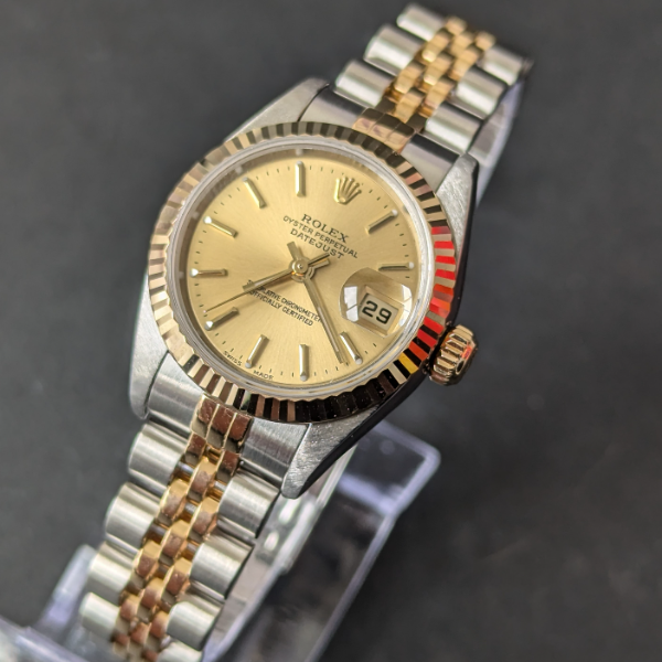 Champagne dial datejust 26mm