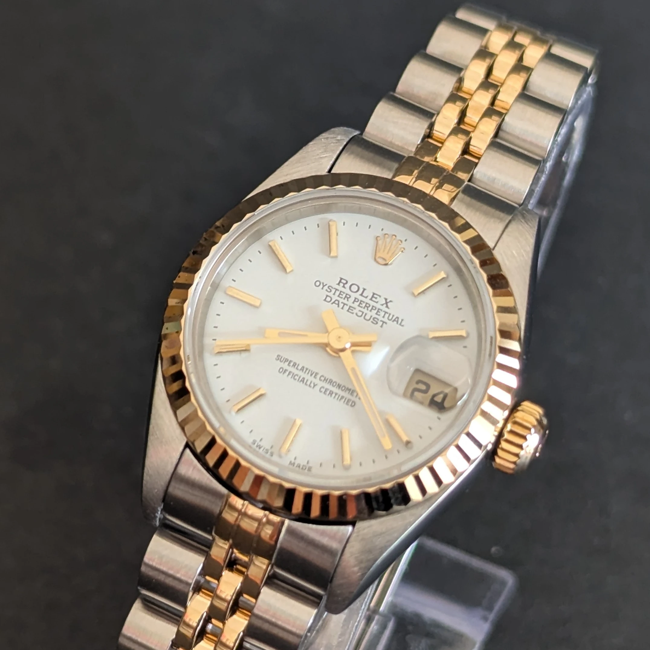 White Dial Rolex Lady DateJust dial