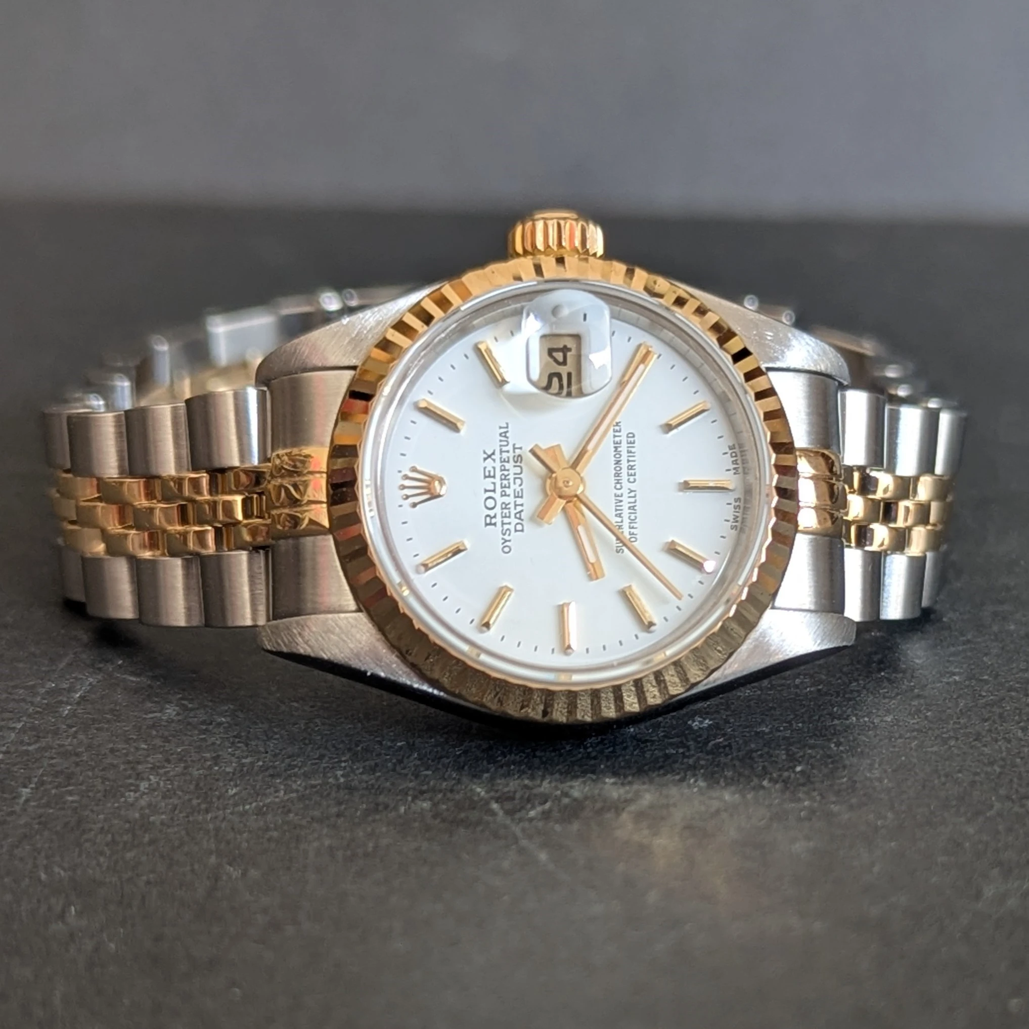 White Dial Rolex Lady DateJust crown