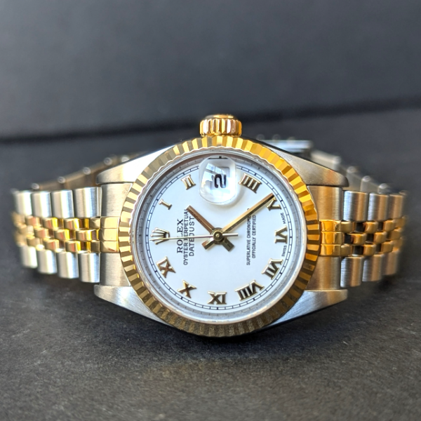 White Roman Numeral Datejust front